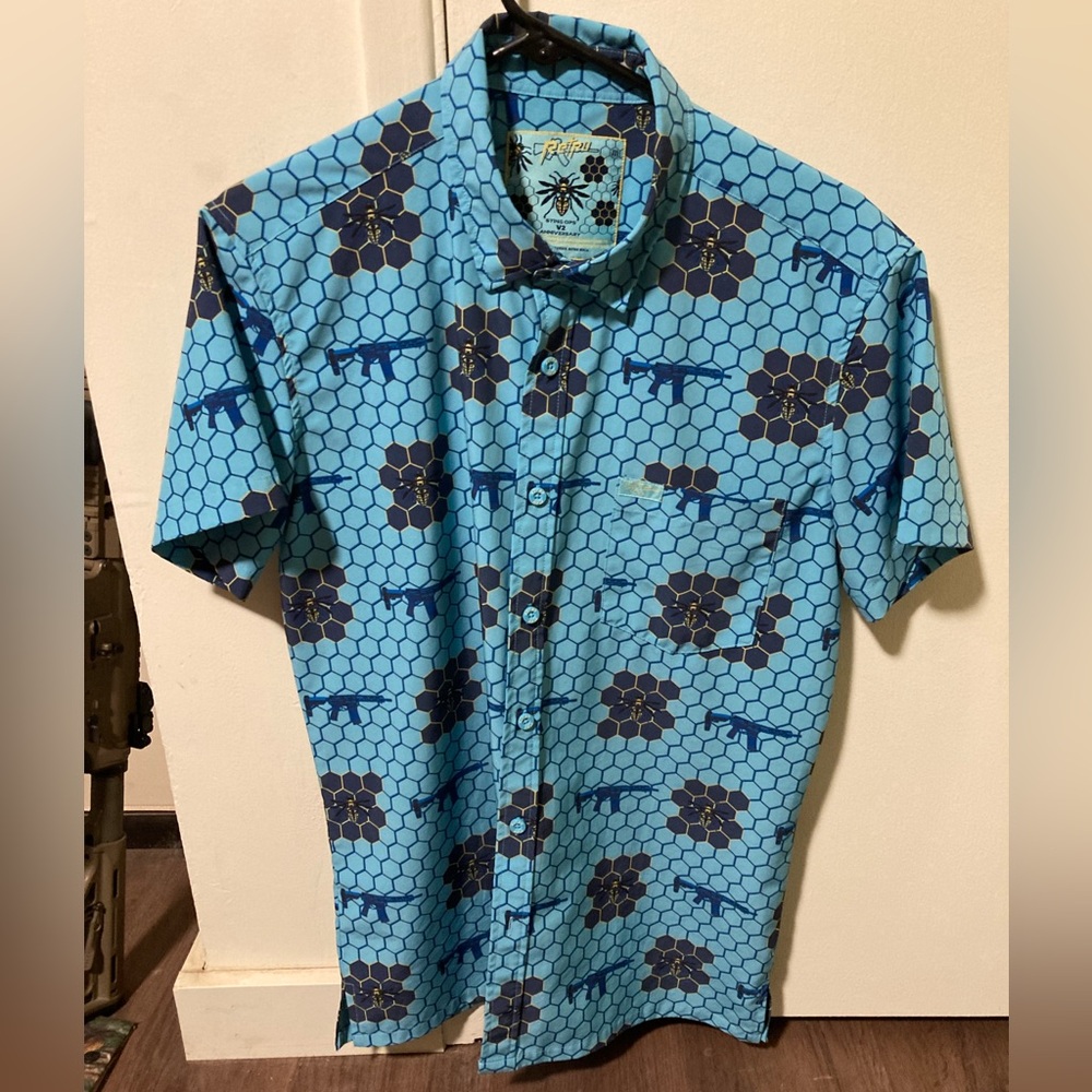 Retro Rifle Hawaiian shirt
